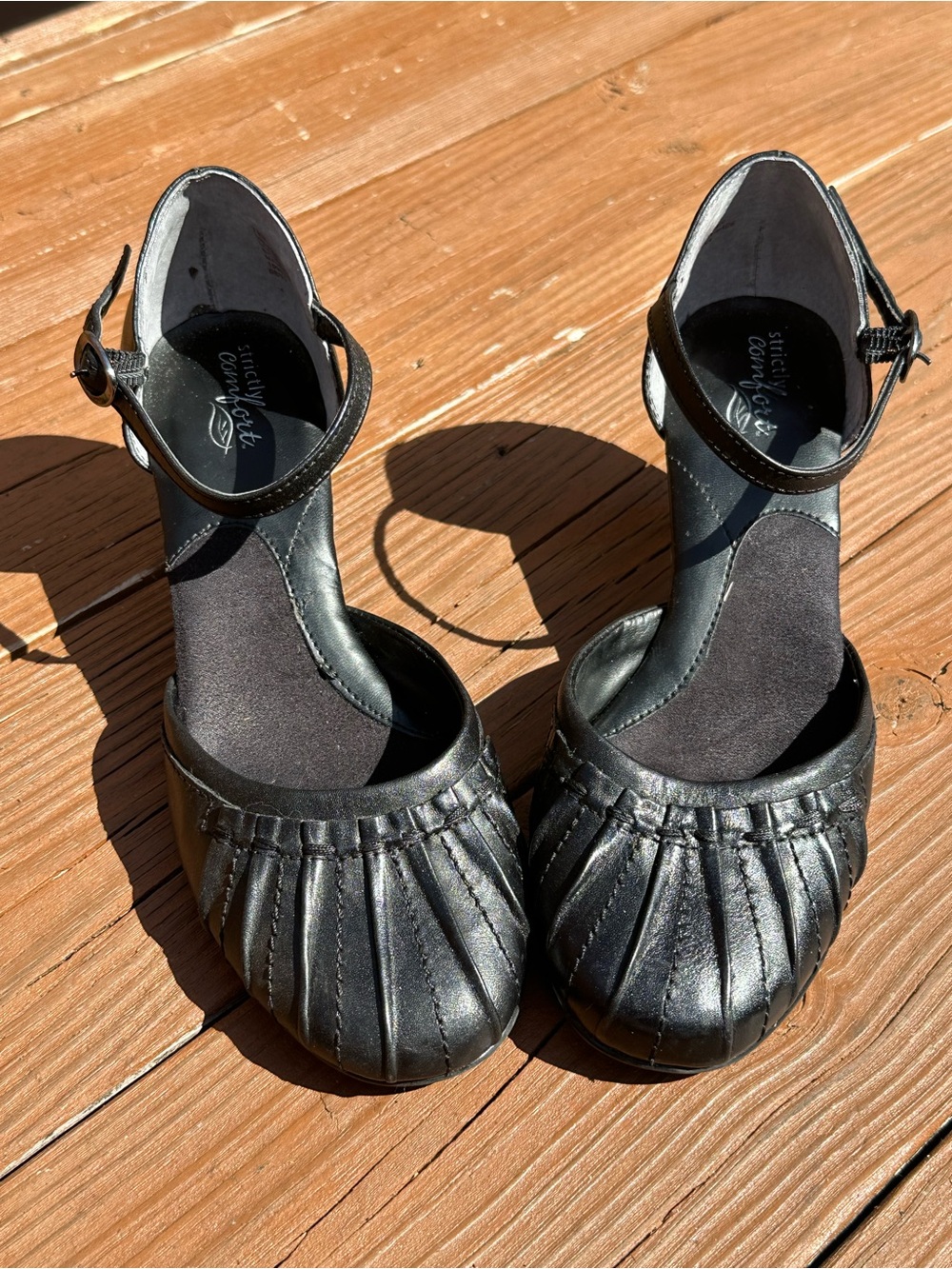 Black Ankle Strap Pleated Leather Flats